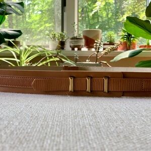 Charles & Keith fashion belt